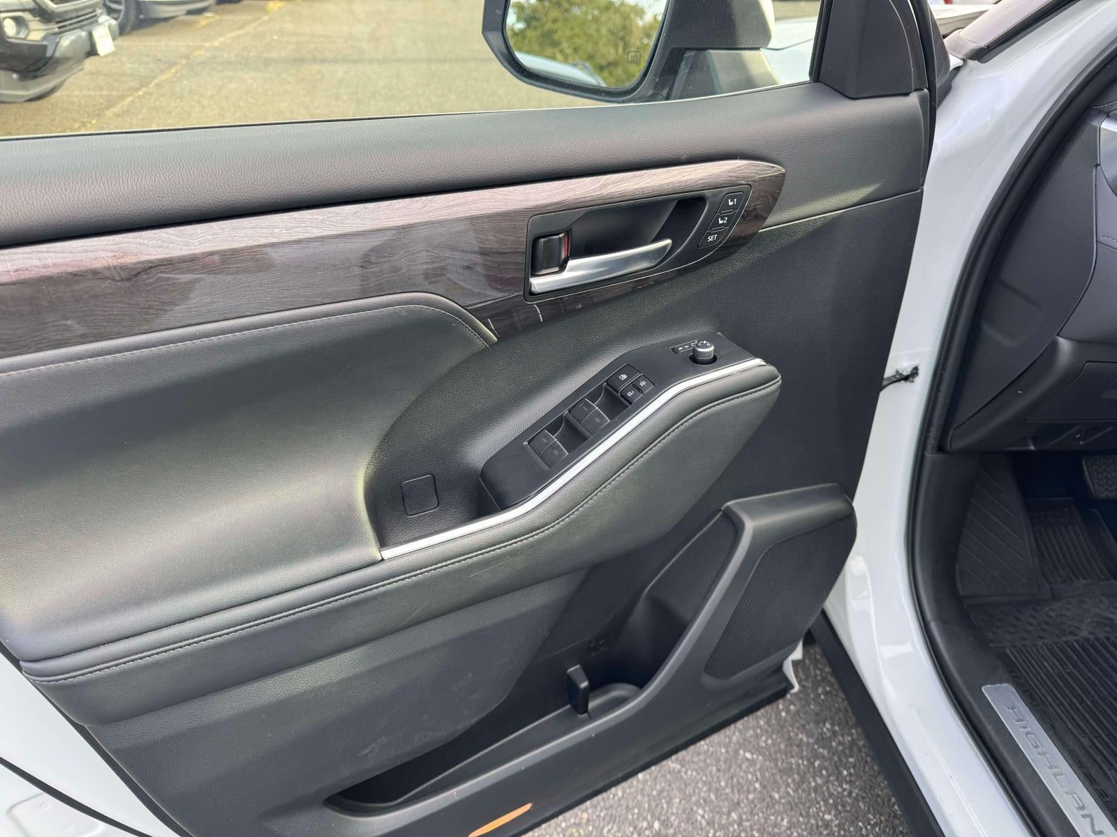 2024 Toyota Highlander Limited
