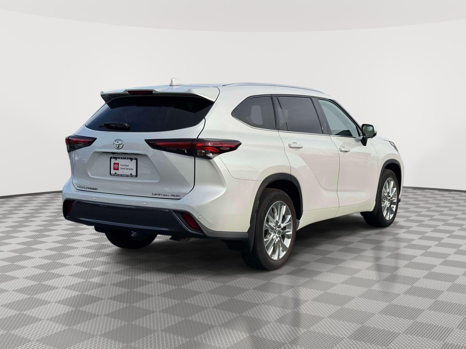 2024 Toyota Highlander Limited