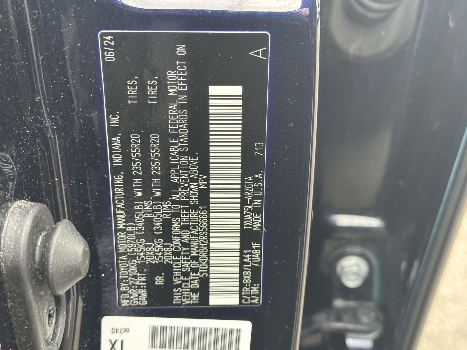 2024 Toyota Highlander Platinum