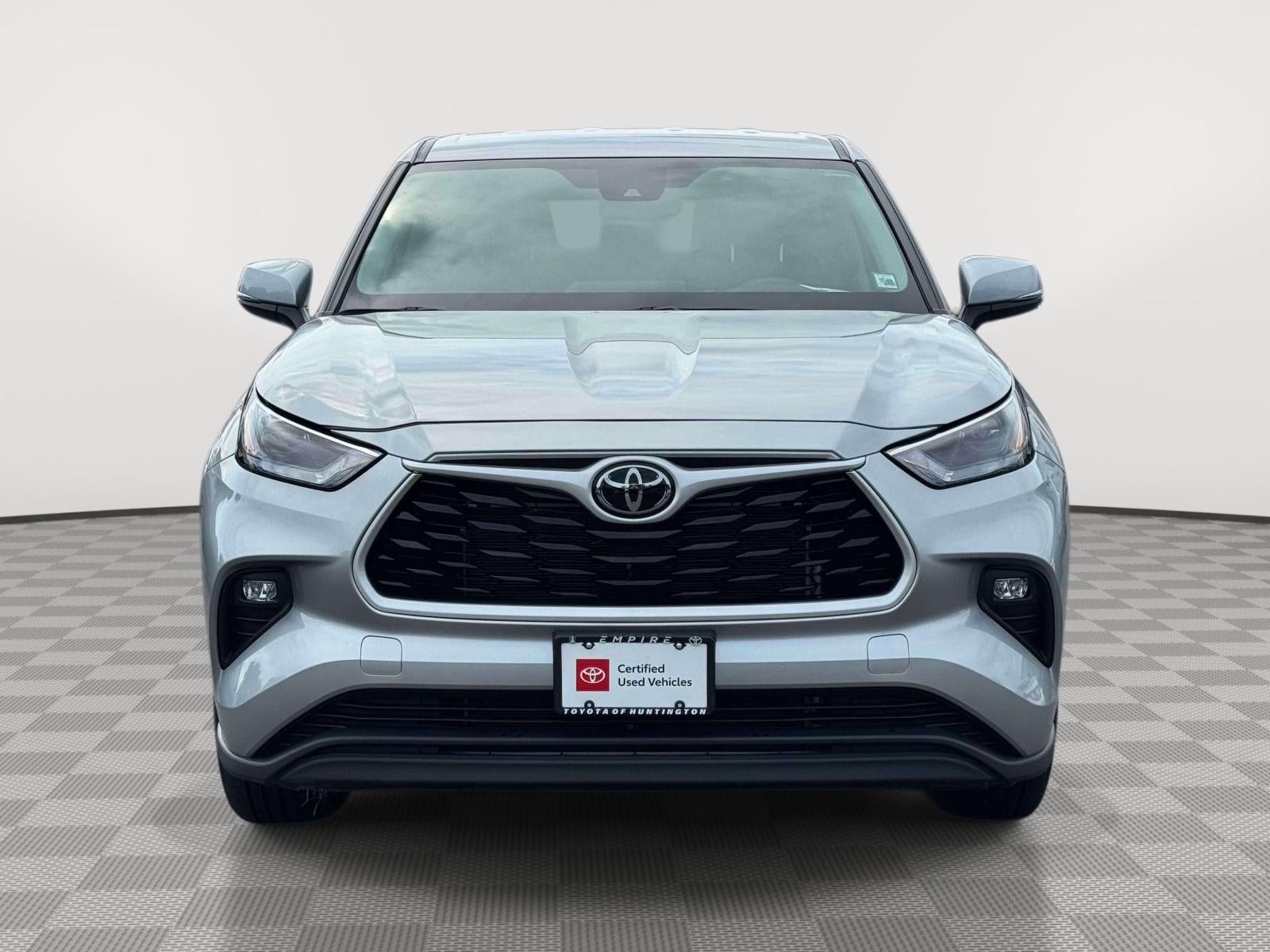 2025 Toyota Highlander LE