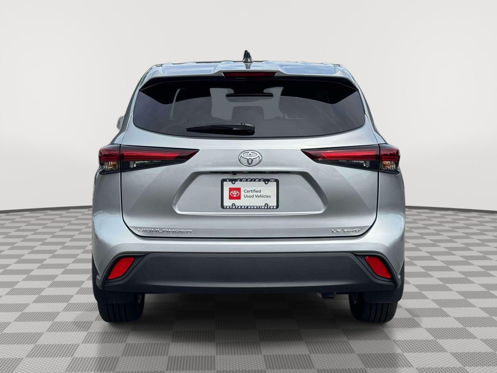 2025 Toyota Highlander LE