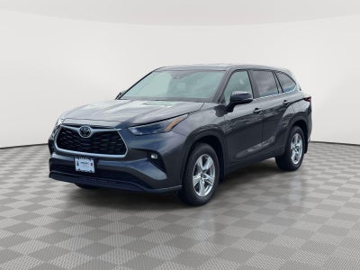 2025 Toyota Highlander LE