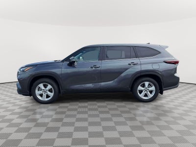2025 Toyota Highlander LE