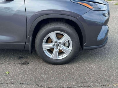 2025 Toyota Highlander LE
