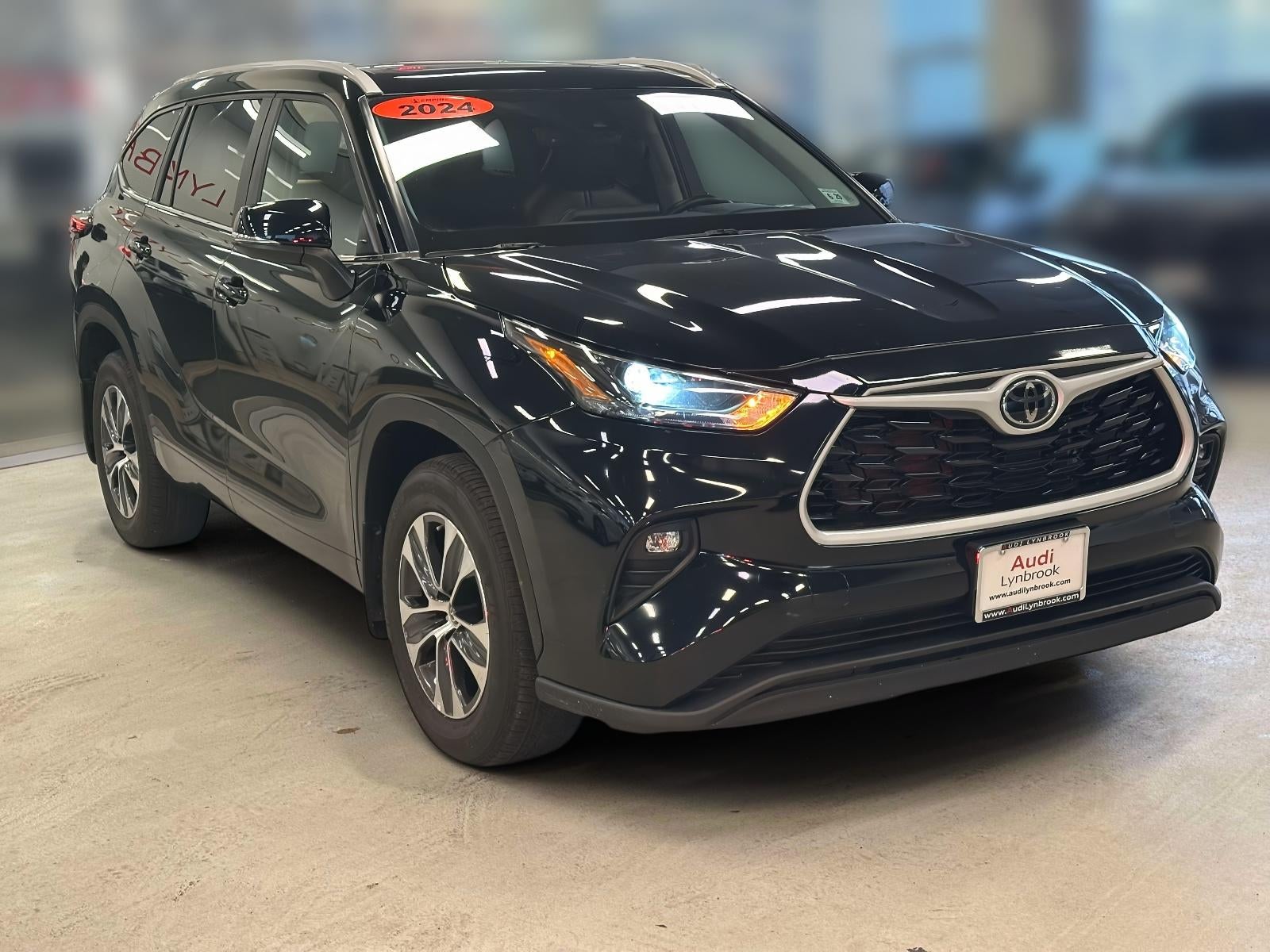 2024 Toyota Highlander XLE