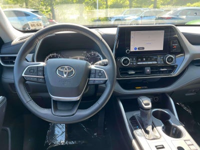 2026 Toyota Highlander XLE