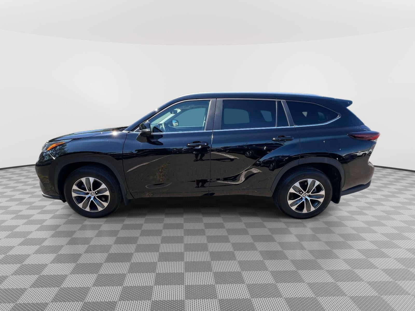 2026 Toyota Highlander XLE