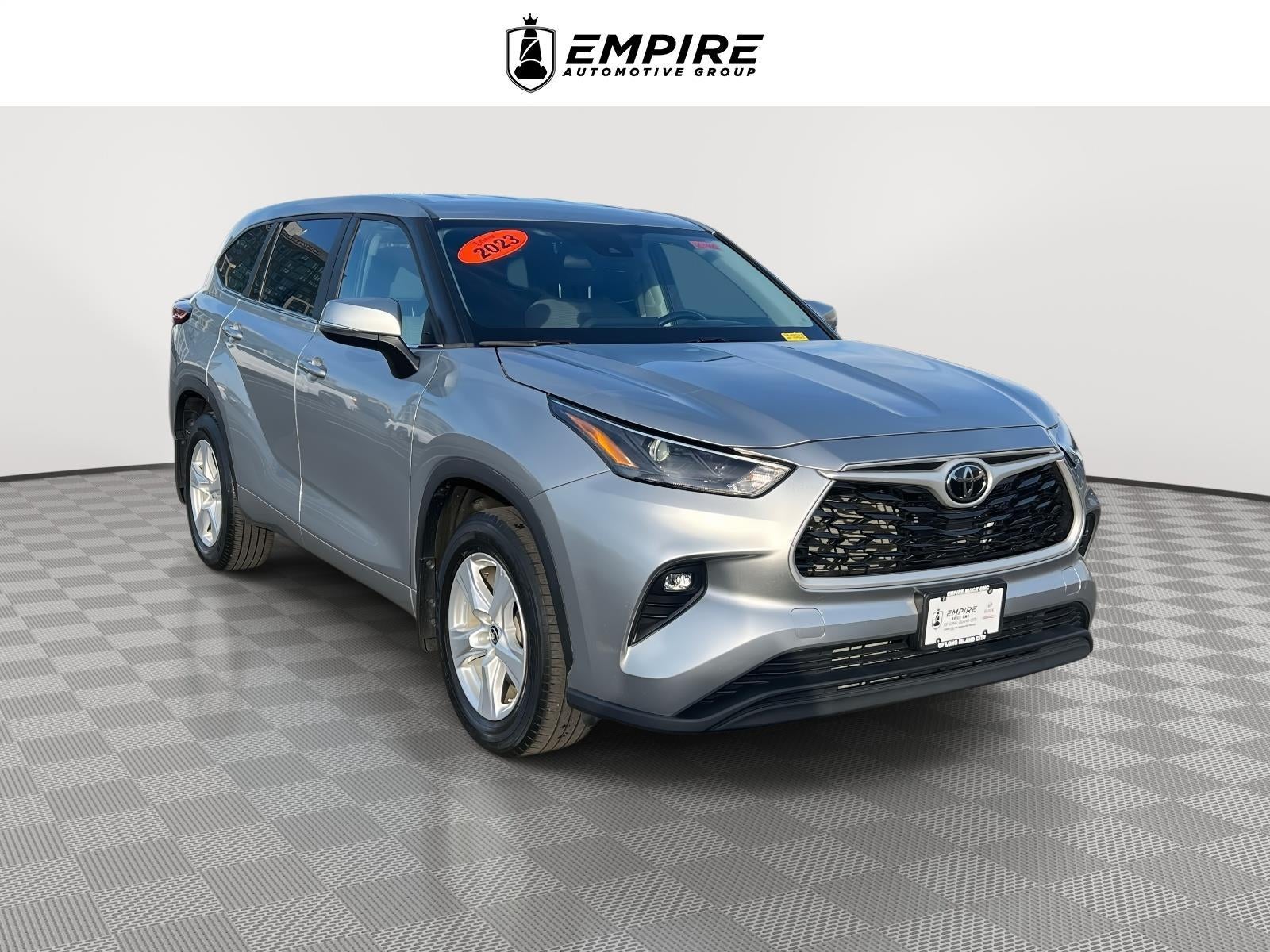 2023 Toyota Highlander LE