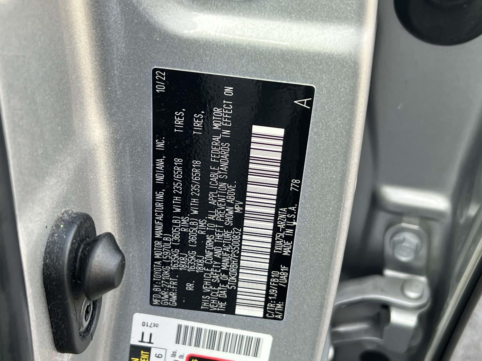 2023 Toyota Highlander LE