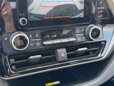 2023 Toyota Highlander XLE