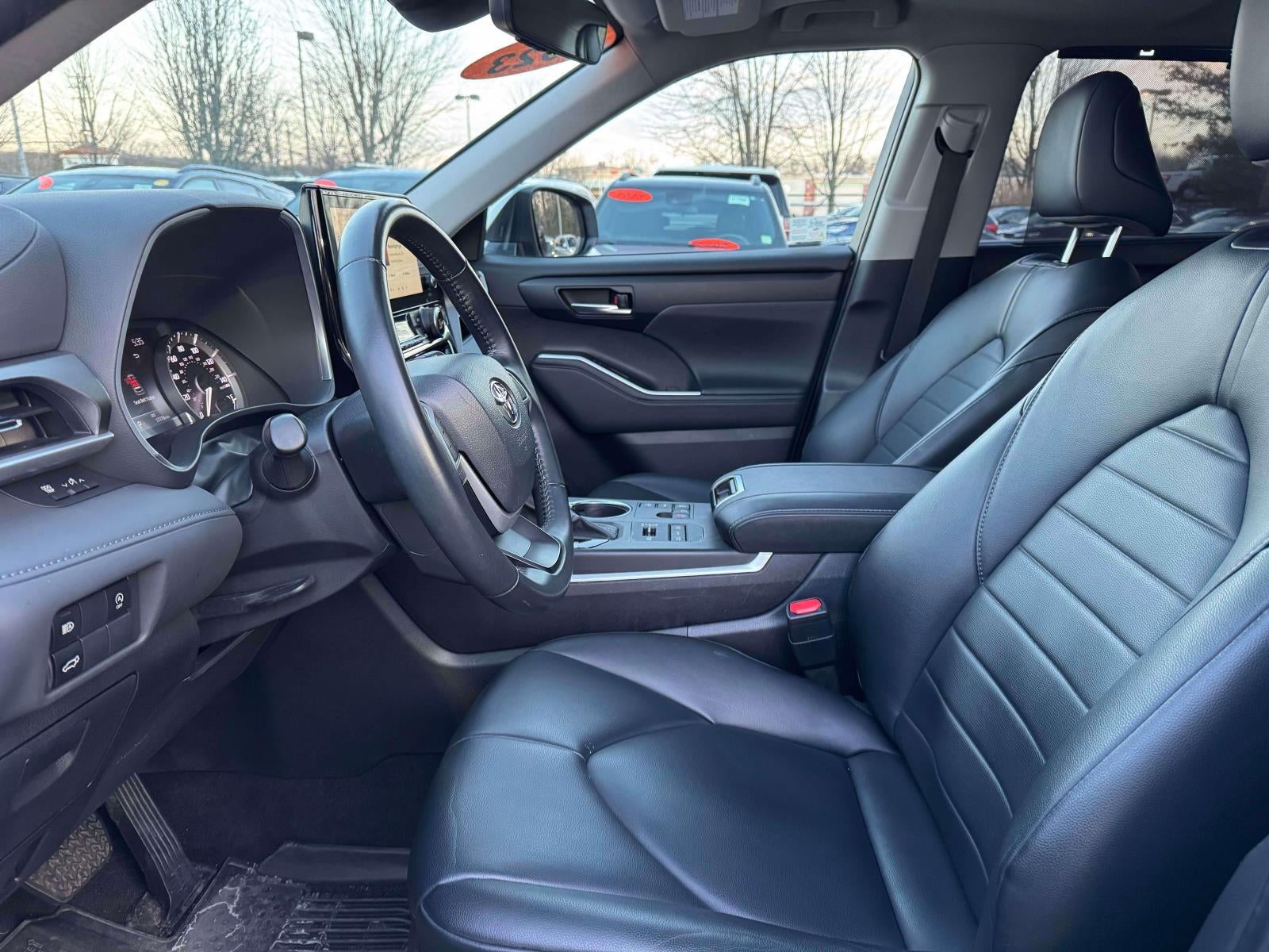 2023 Toyota Highlander XLE