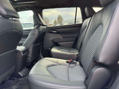2024 Toyota Highlander XSE