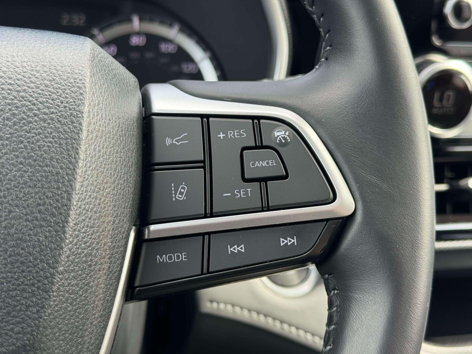 2024 Toyota Highlander XSE