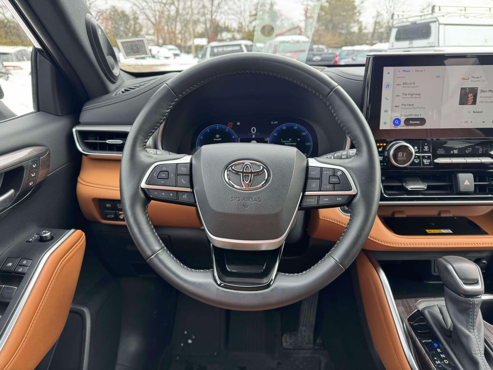 2025 Toyota Highlander Platinum