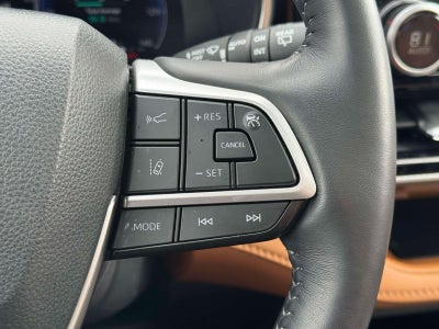 2025 Toyota Highlander Platinum