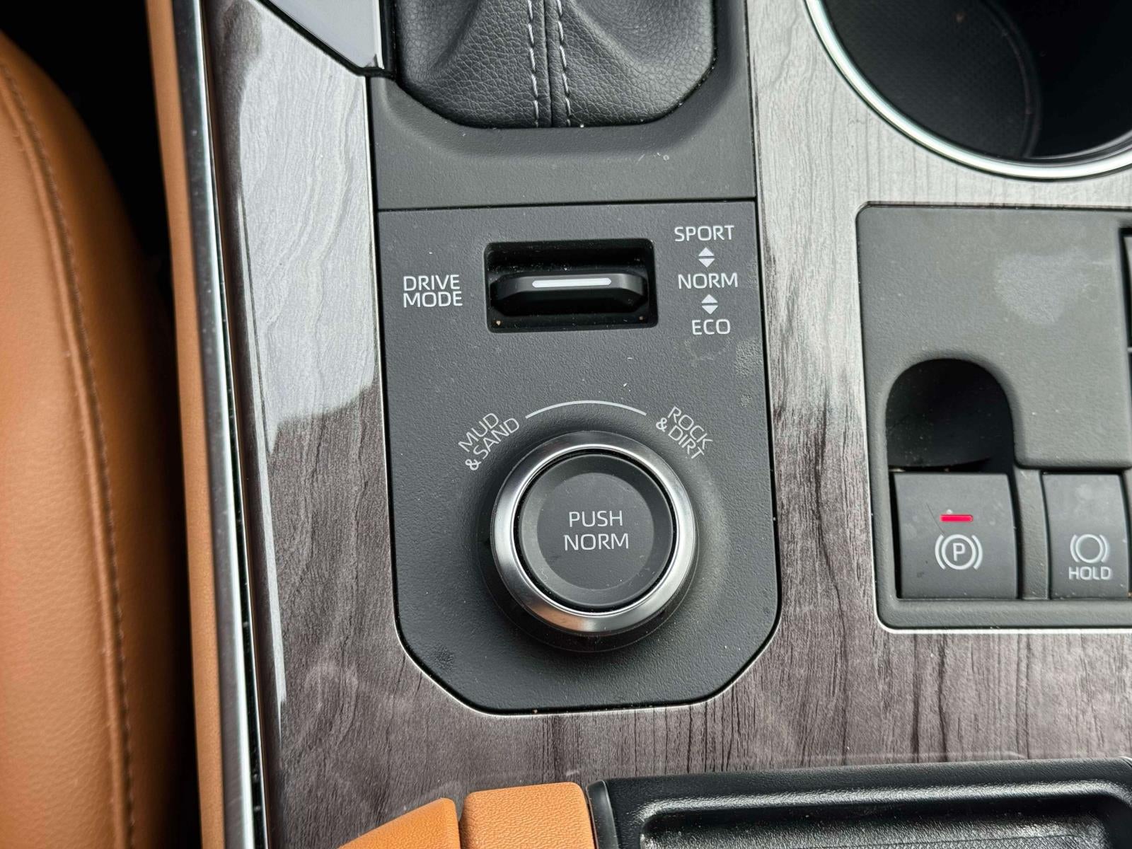 2025 Toyota Highlander Platinum