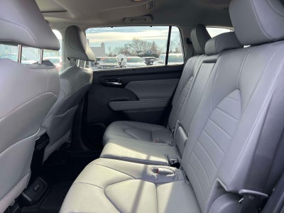 2026 Toyota Highlander XLE