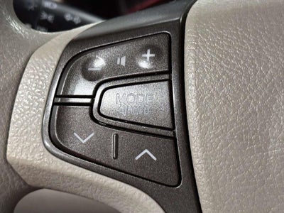 2013 Toyota Sienna LE V6 8 Passenger
