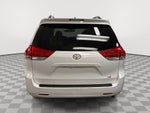 2013 Toyota Sienna LE V6 8 Passenger