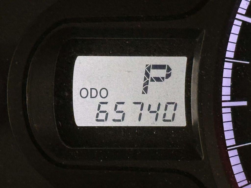 2013 Toyota Sienna LE V6 8 Passenger