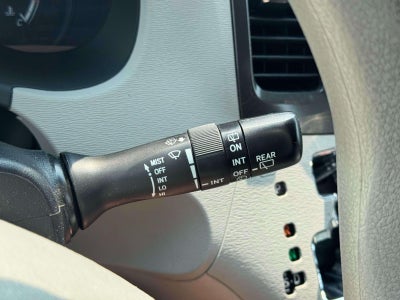2014 Toyota Sienna LE V6 8 Passenger