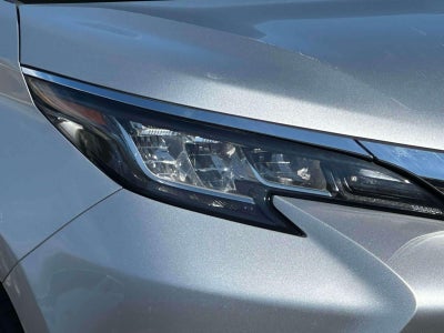 2022 Toyota Sienna LE