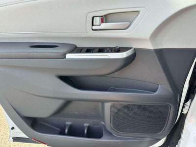 2024 Toyota Sienna LE
