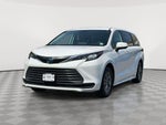 2023 Toyota Sienna LE
