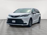 2023 Toyota Sienna LE