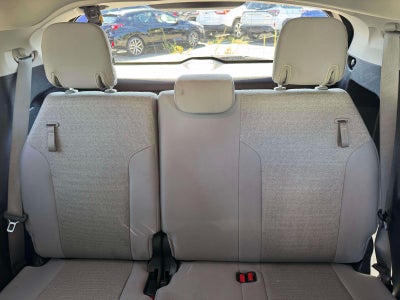 2025 Toyota Sienna LE