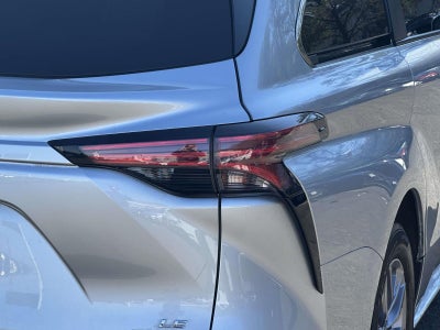 2021 Toyota Sienna LE