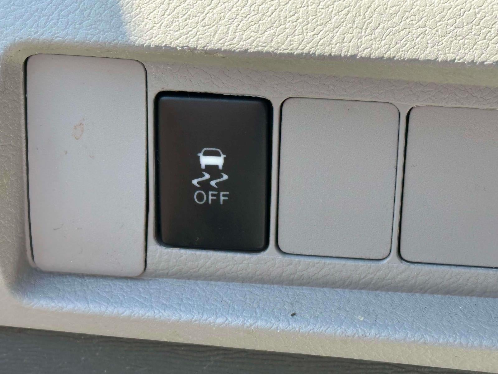 2019 Toyota Sienna LE 8 Passenger