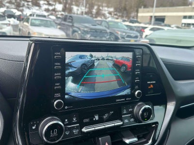 2022 Toyota Highlander XSE