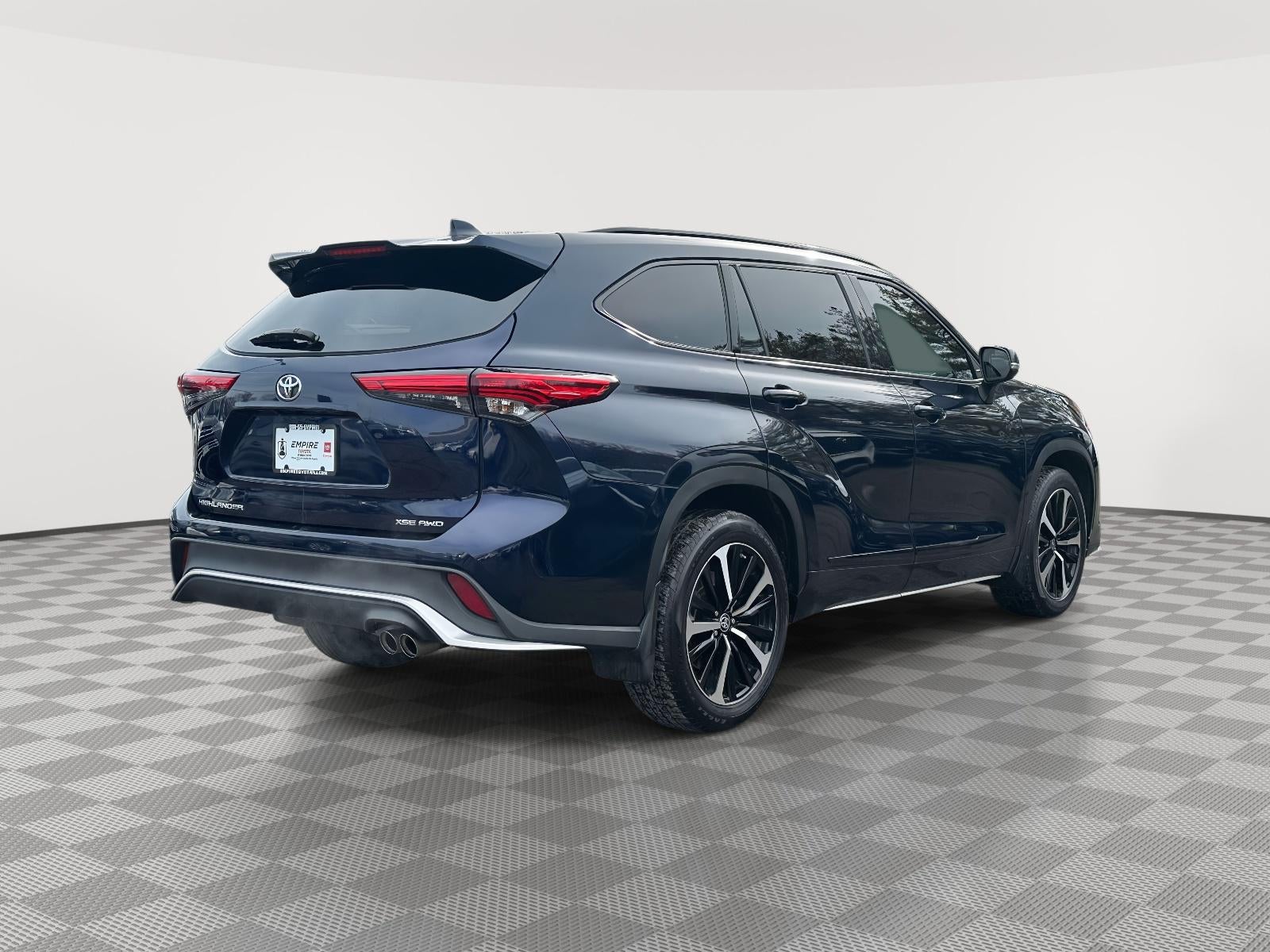 2022 Toyota Highlander XSE