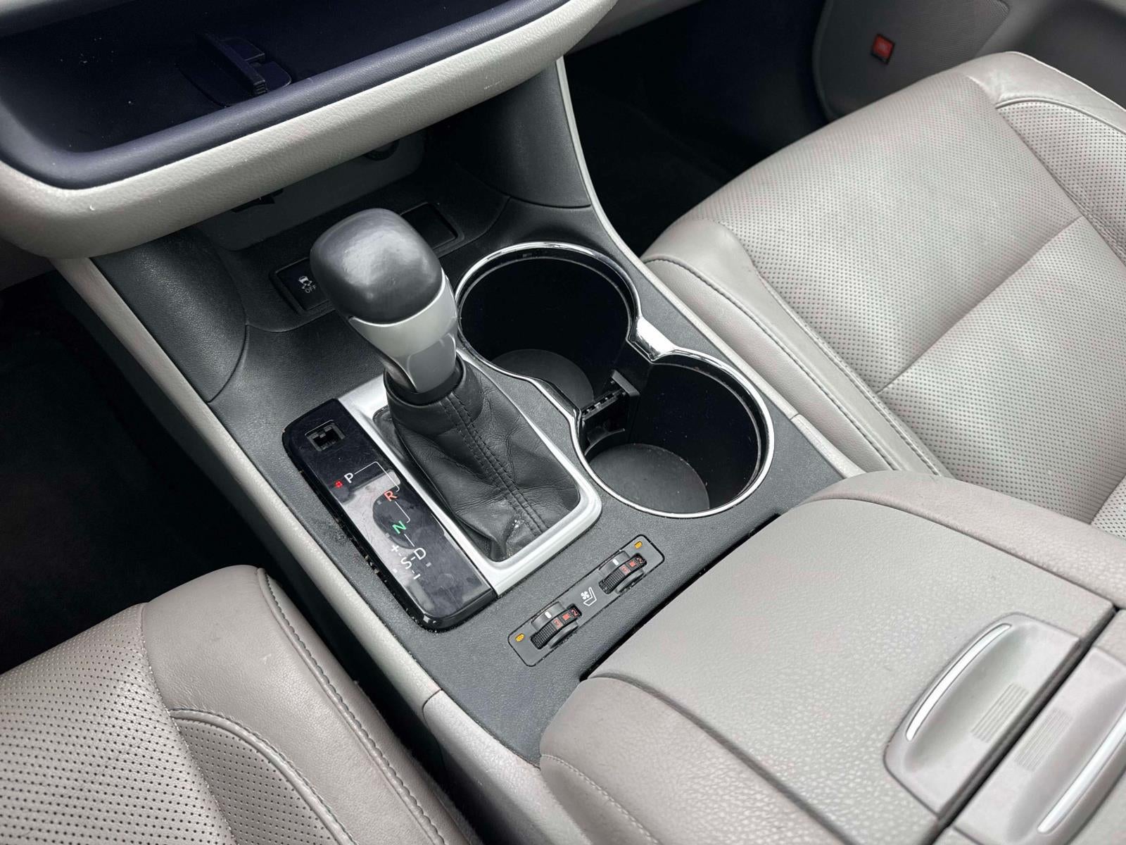 2015 Toyota Highlander Limited Platinum V6