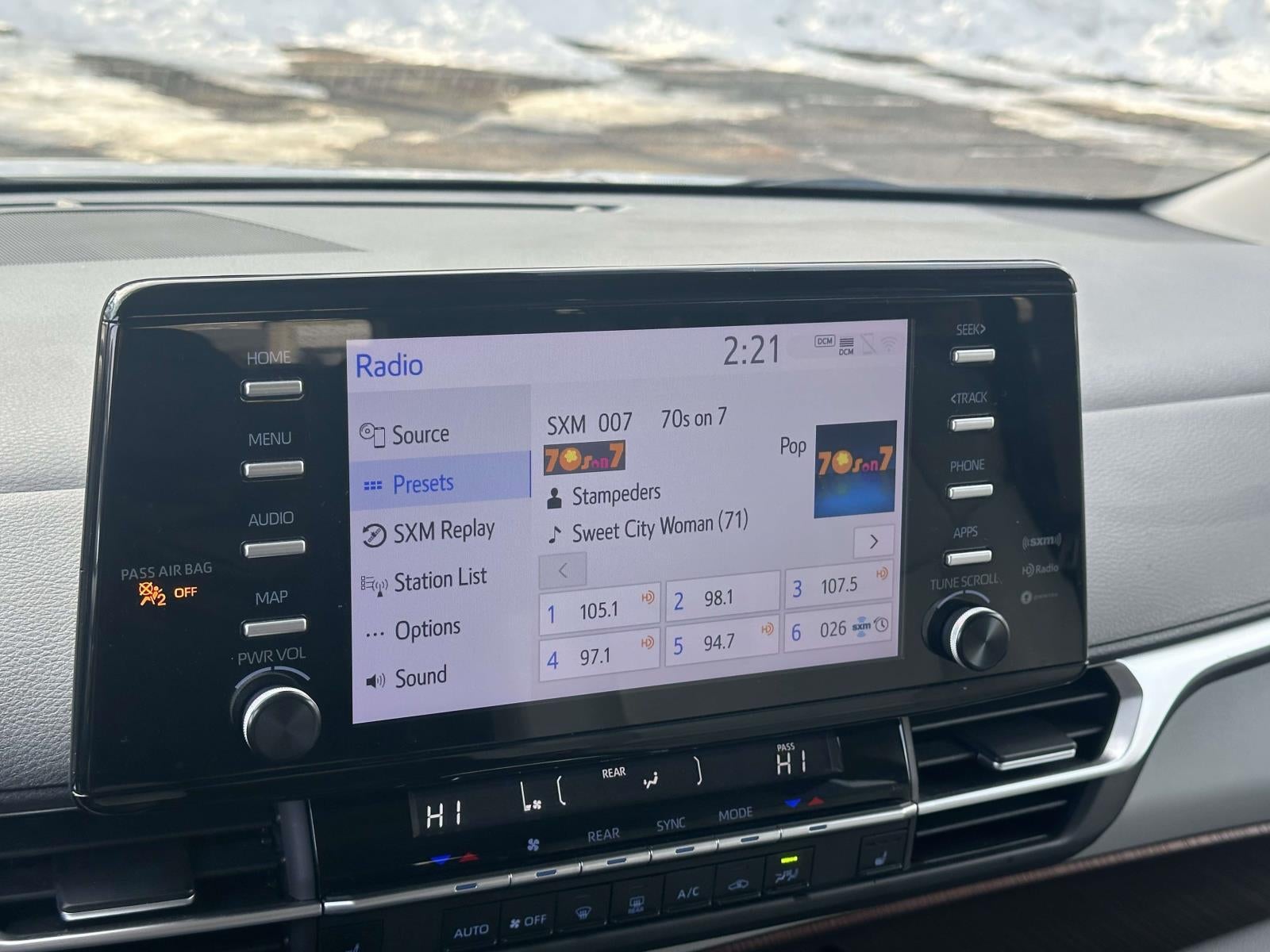 2024 Toyota Sienna XLE