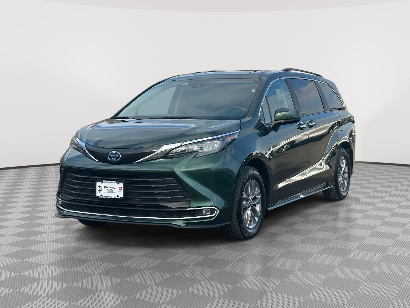 2024 Toyota Sienna XLE