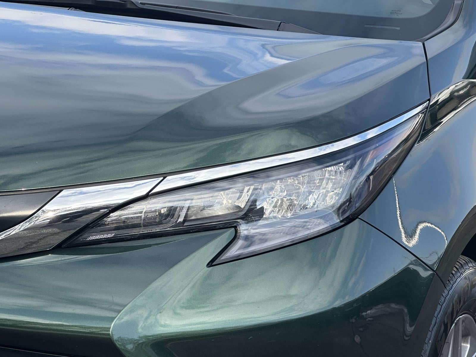 2024 Toyota Sienna XLE