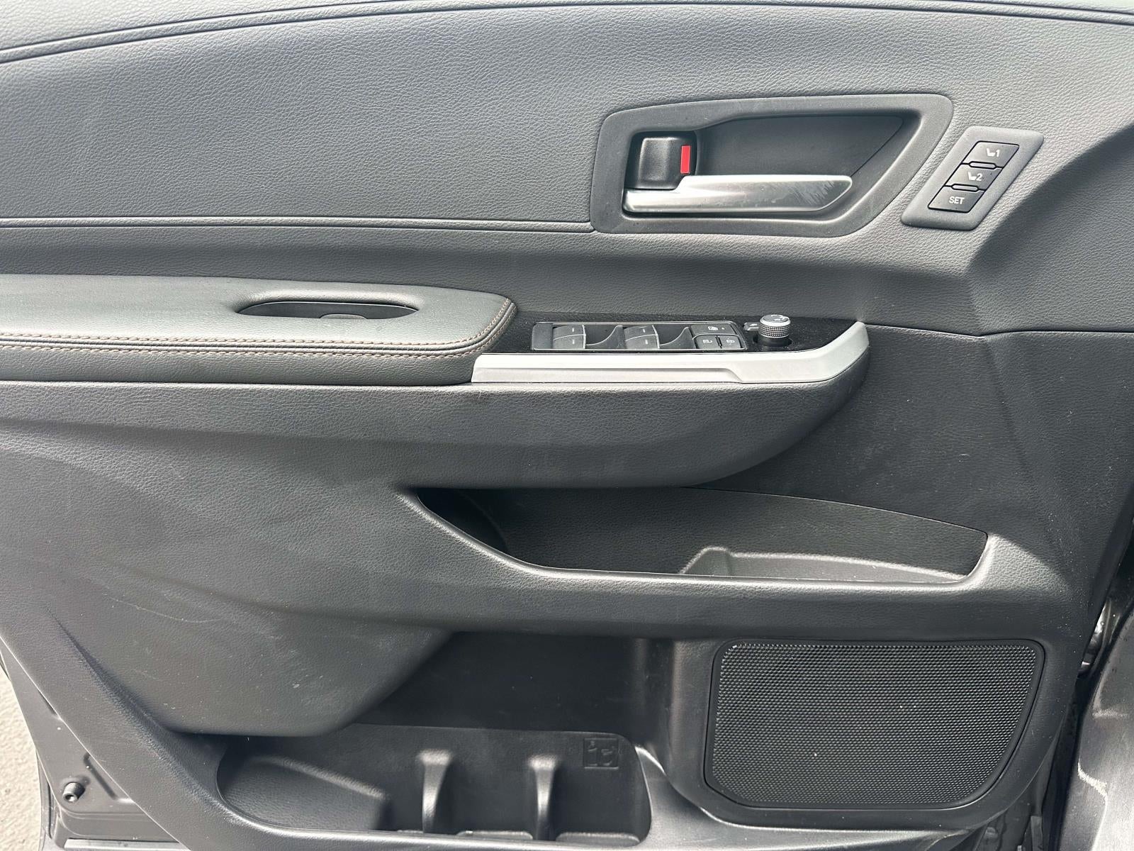 2025 Toyota Sienna Limited