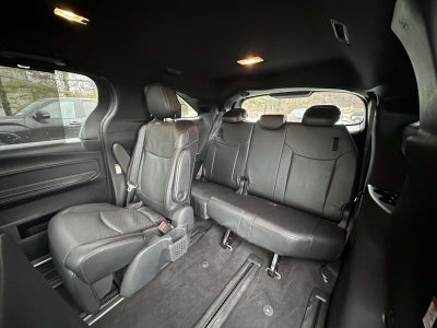 2025 Toyota Sienna Limited