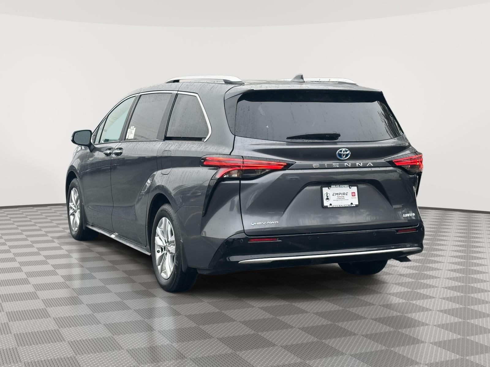 2025 Toyota Sienna Limited