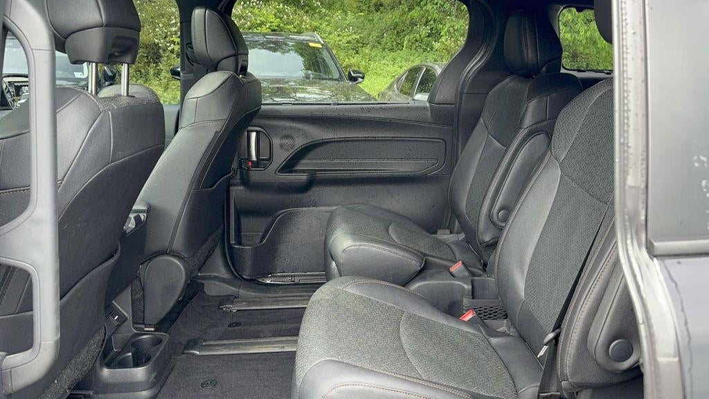 2025 Toyota Sienna Limited