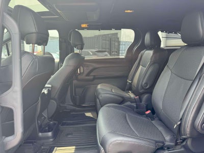2025 Toyota Sienna Limited