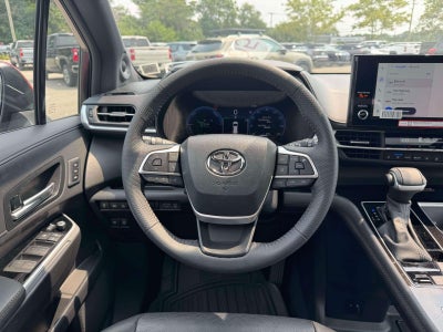 2025 Toyota Sienna Limited