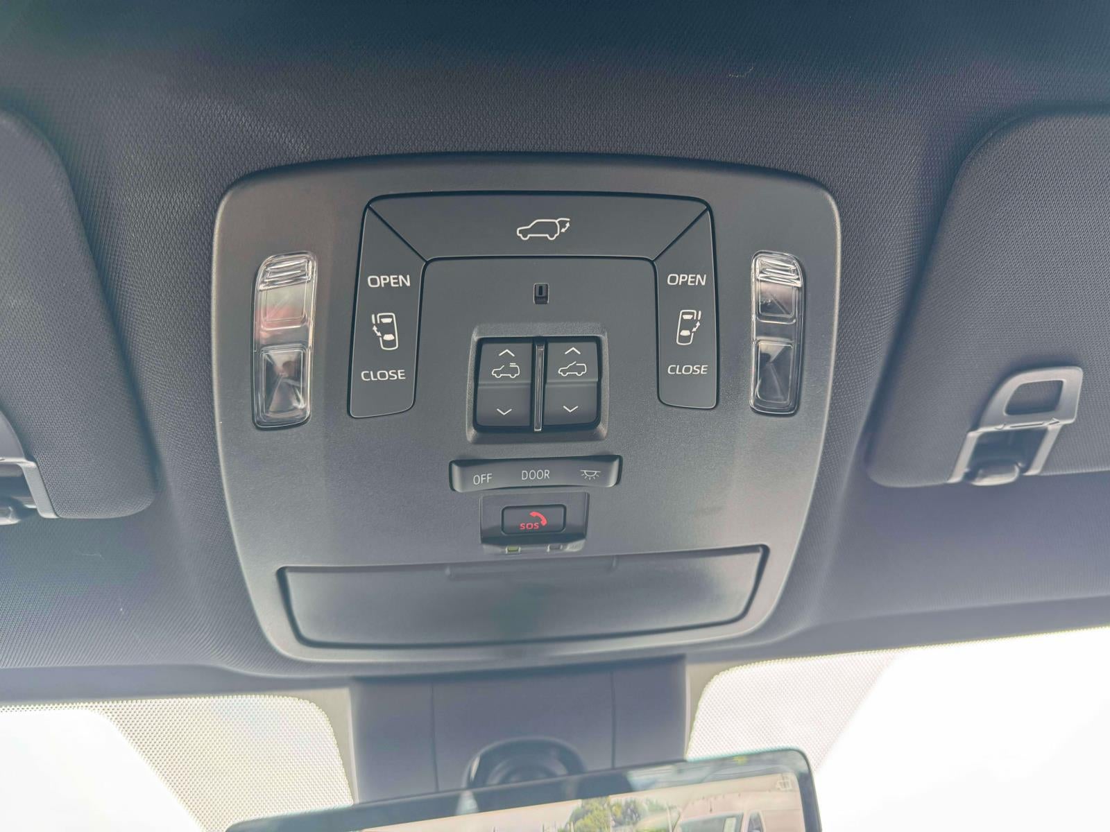 2025 Toyota Sienna Limited