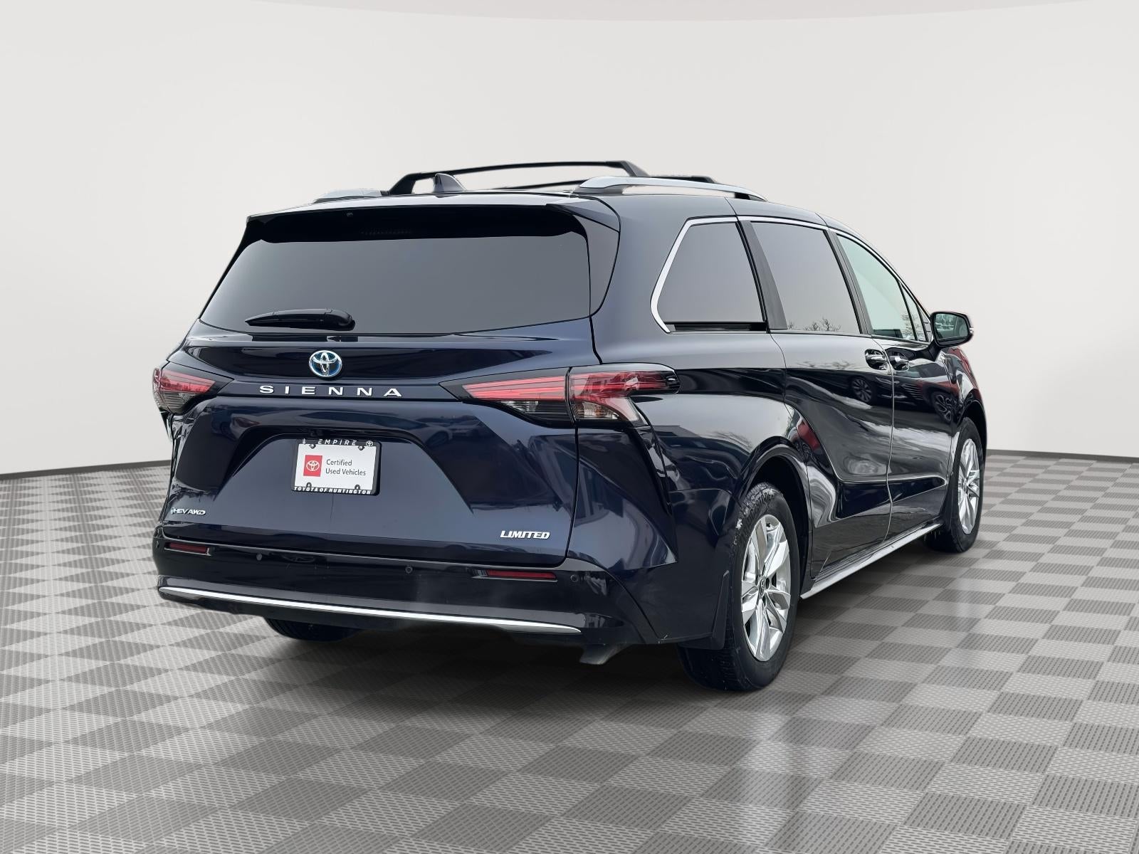 2025 Toyota Sienna Limited