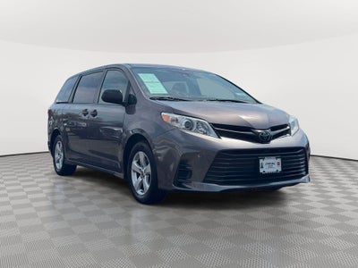 2020 Toyota Sienna L