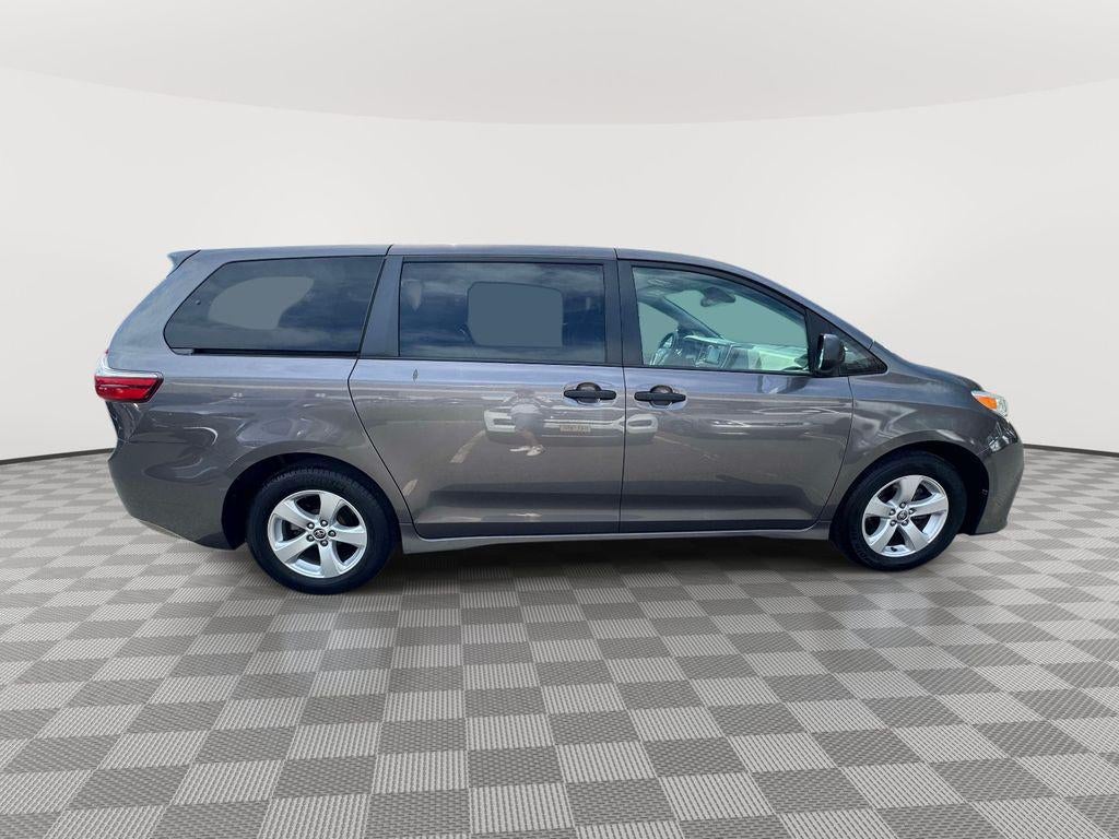 2020 Toyota Sienna L