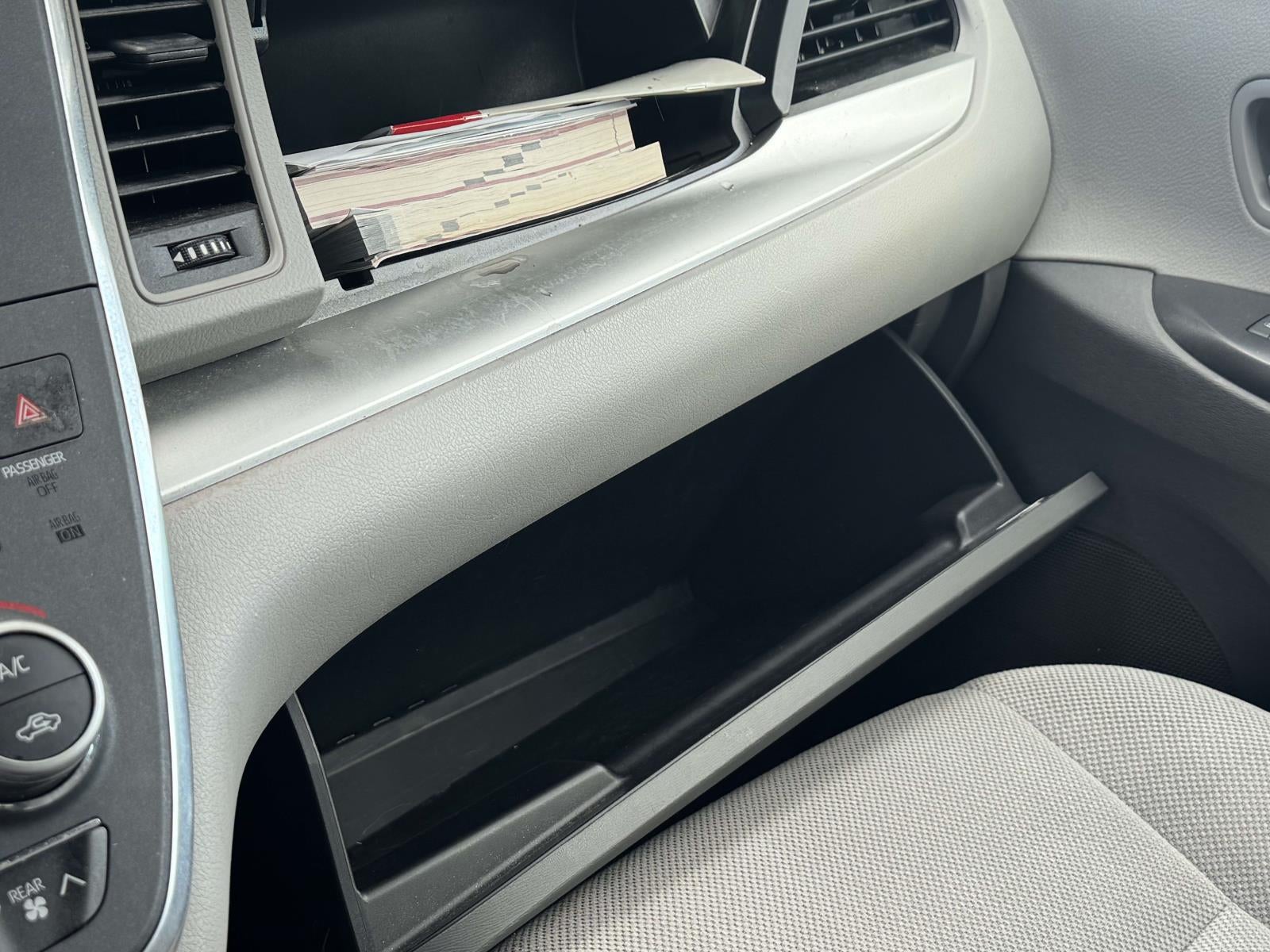 2019 Toyota Sienna L 7 Passenger