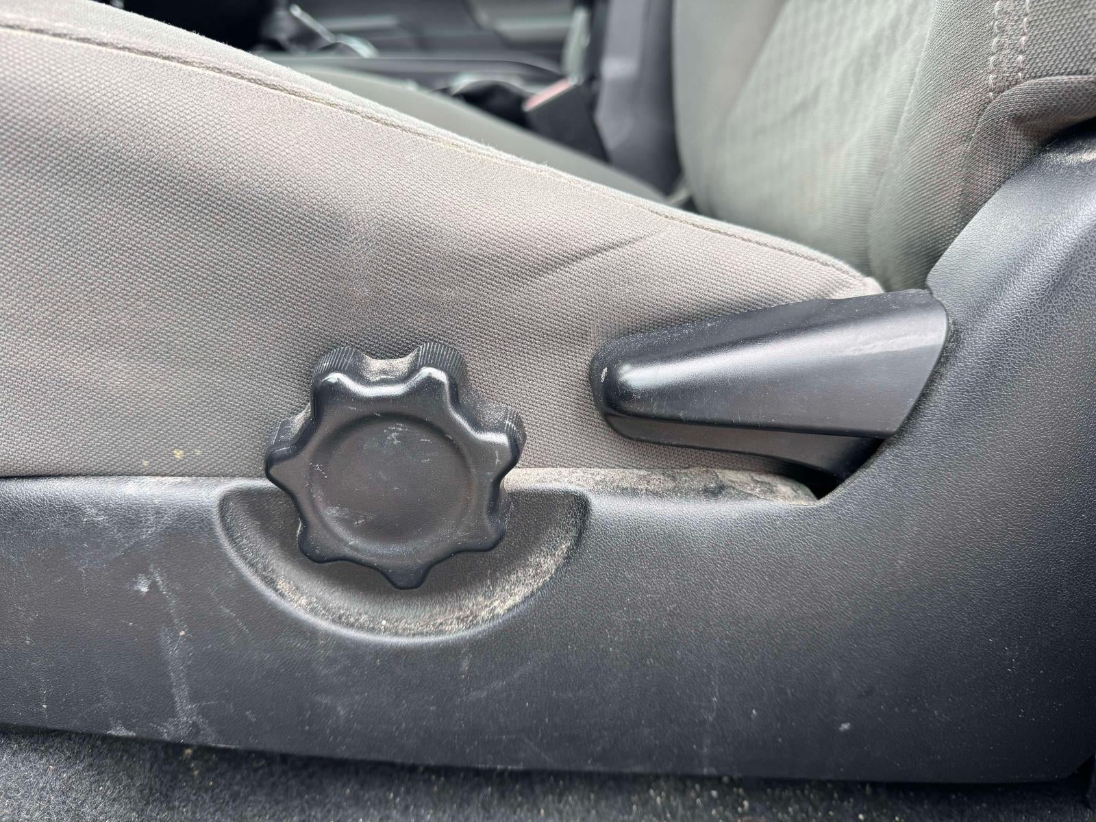 2021 Toyota Tacoma SR V6